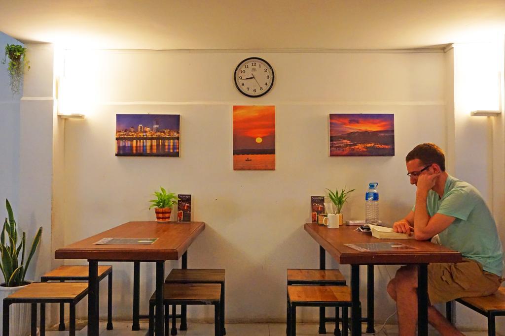 Maya Papaya Cafe & Hostel（One Stop） Phnom Pen Exterior foto